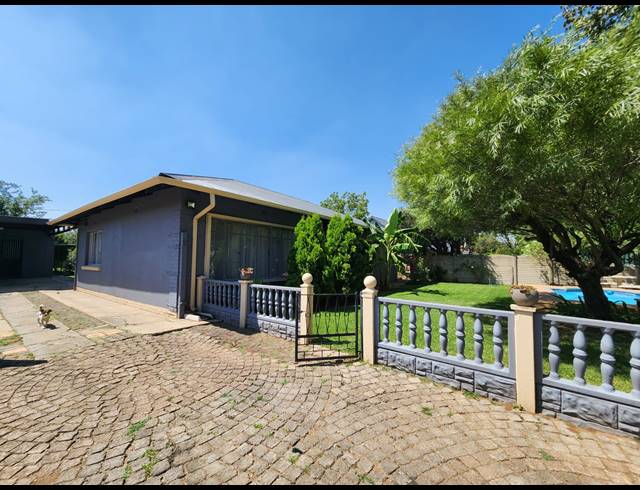 3 BEDROOM HOUSE SOLD IN THREE RIVERS